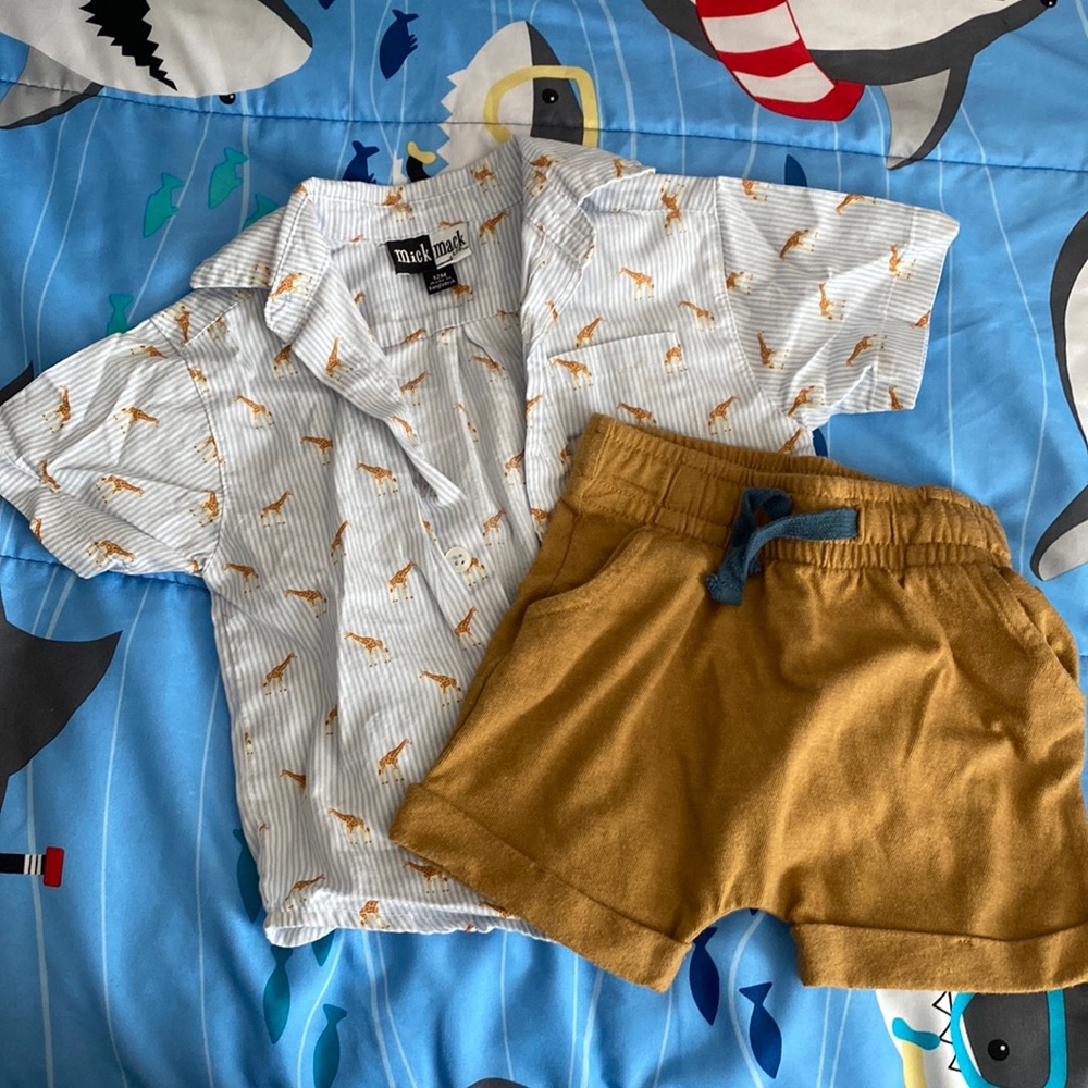 Matching Set / Collared / Giraffes